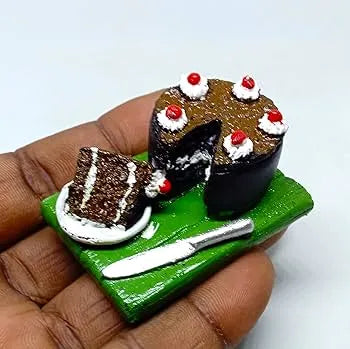 Cake Magnet