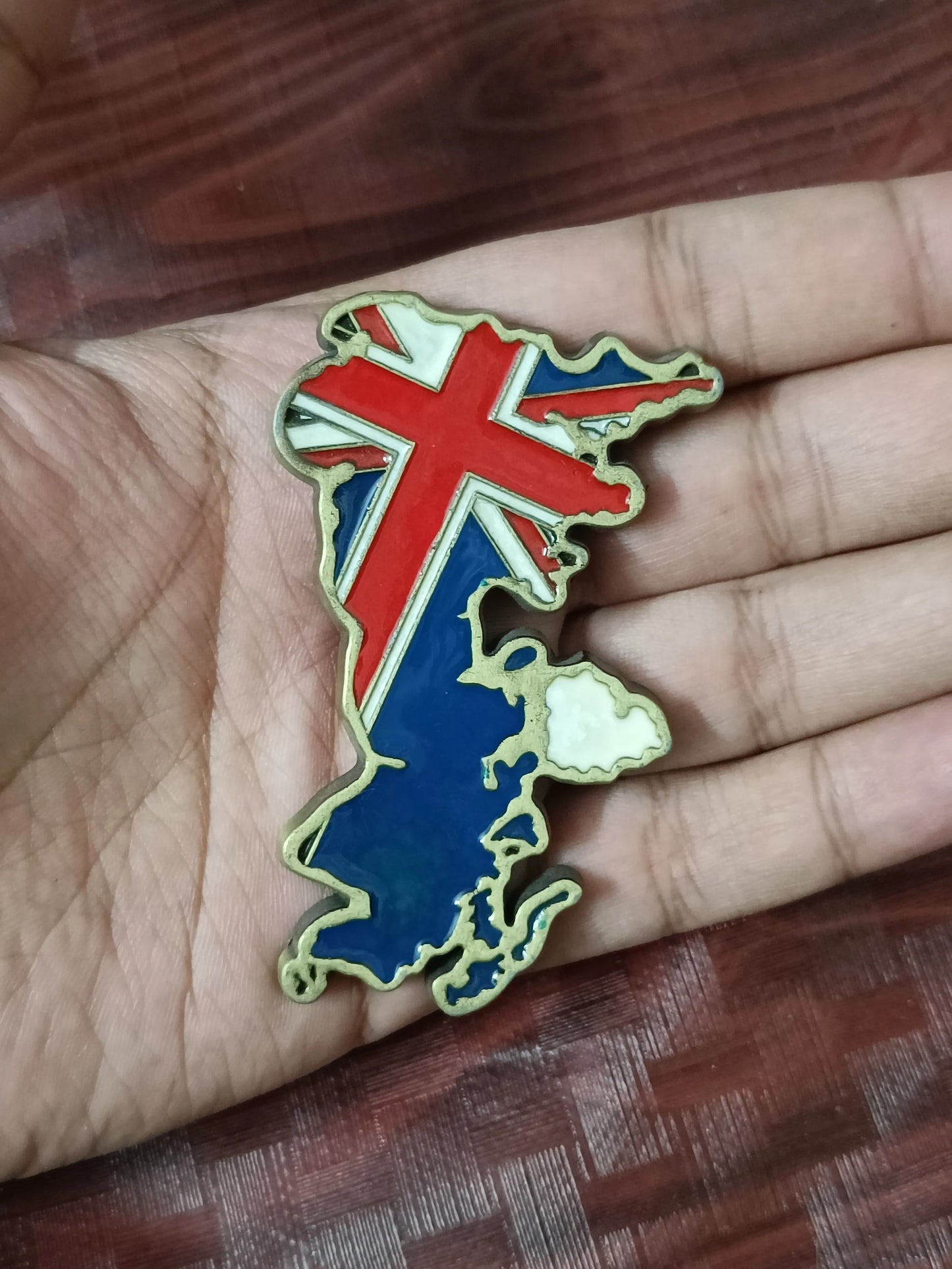 Country souvenir magnet