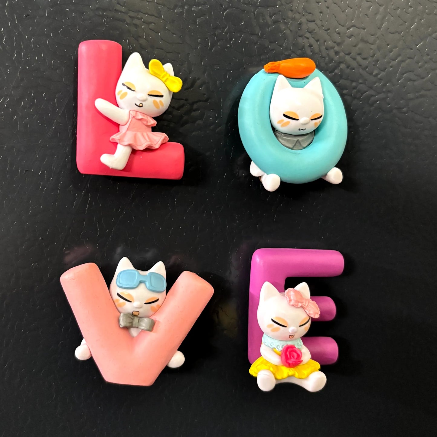 Love shape letter magnets (set of 4)