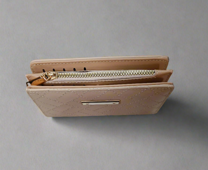 Bi-fold wallet