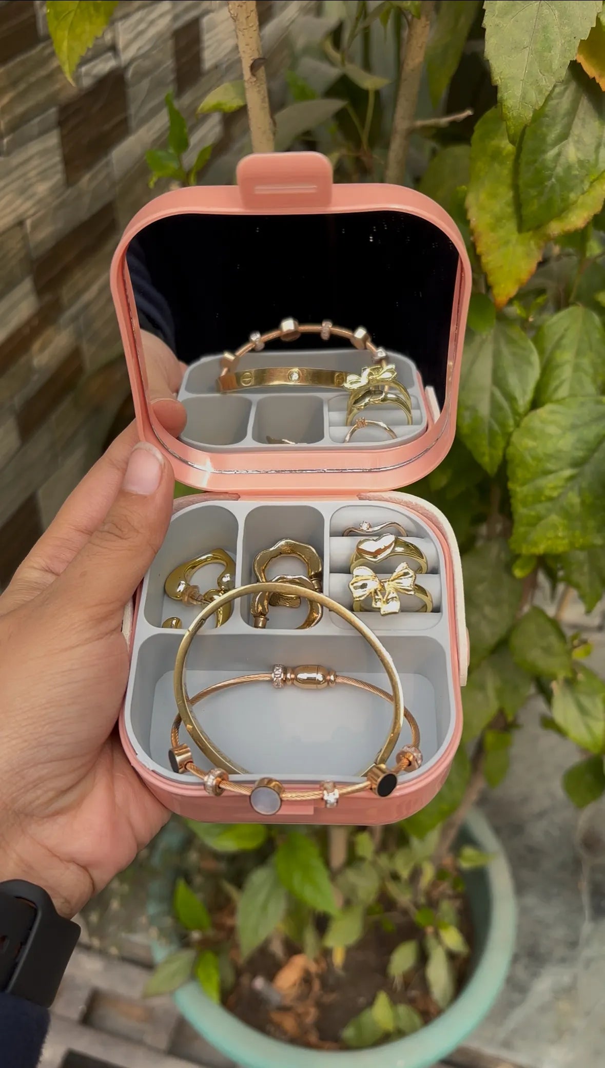 Compact jewellery box(1 pcs.)