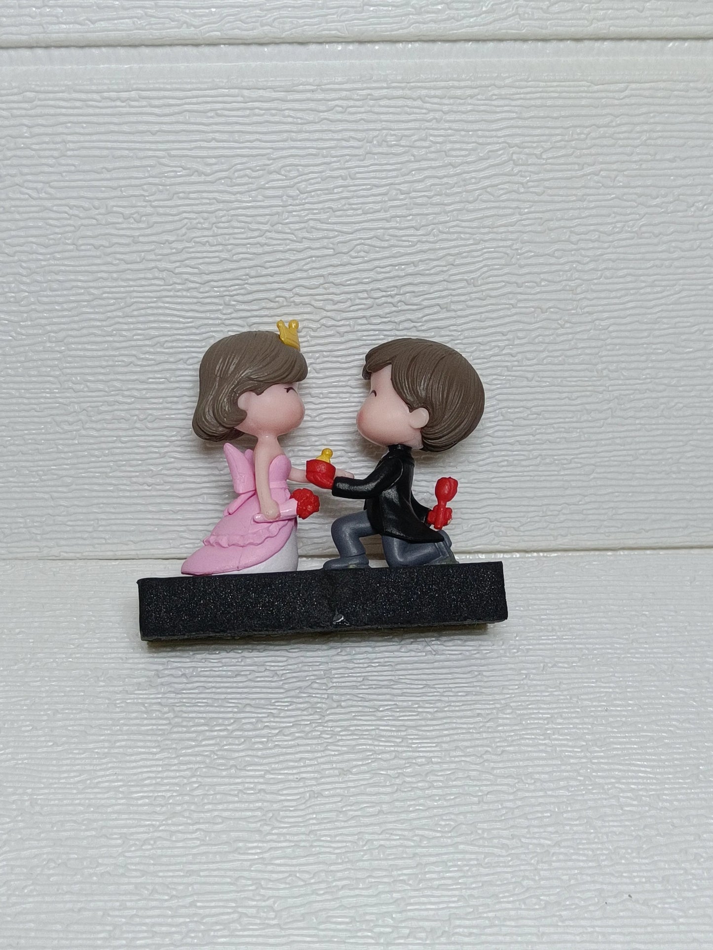 Doll pair miniature magnet