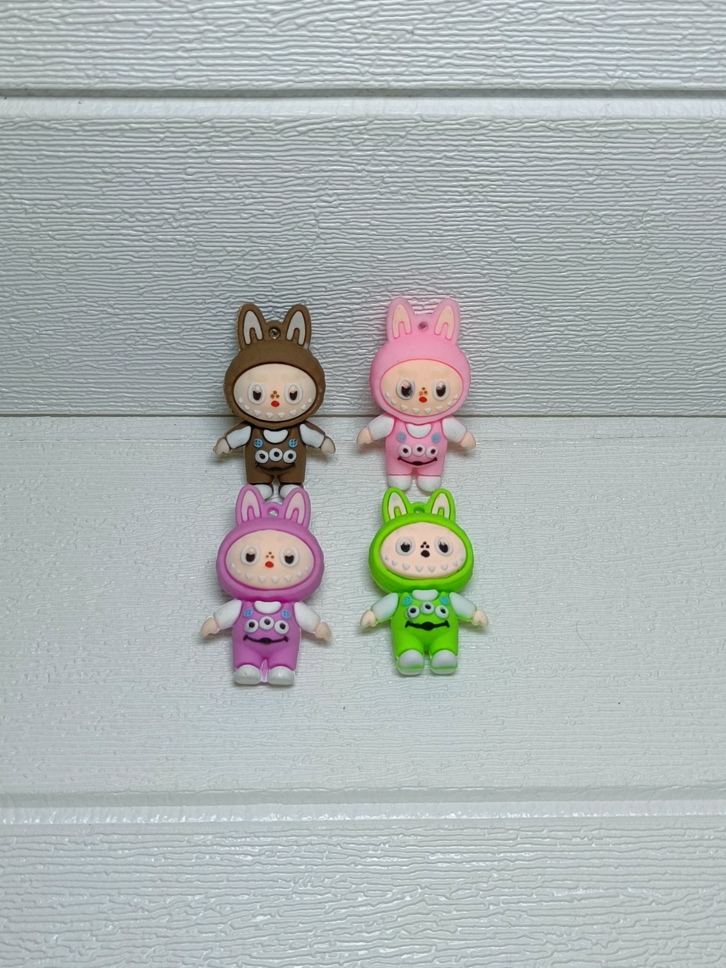Labubu miniature magnet (1 pc.)