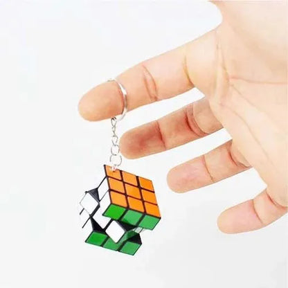Moveable Rubik's cube keychain