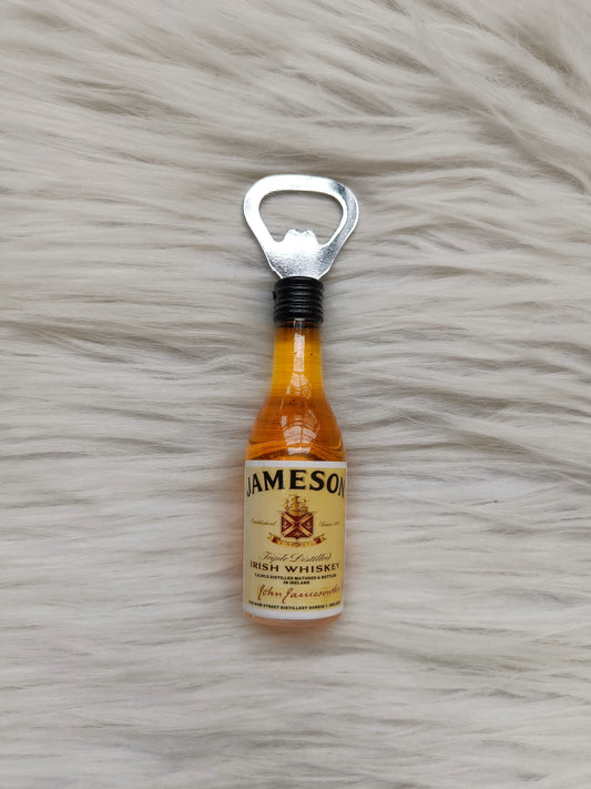 Bottle opener magnet