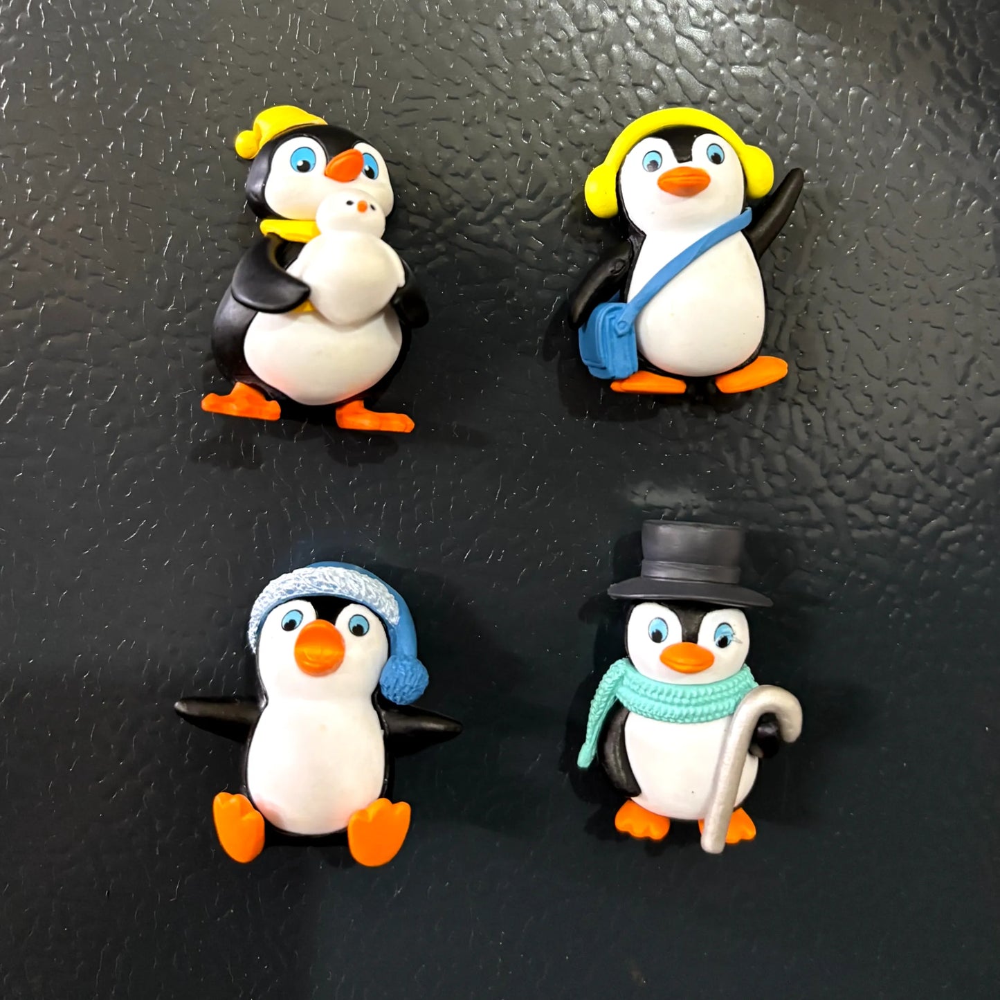 Penguin miniature magnet (1pc)
